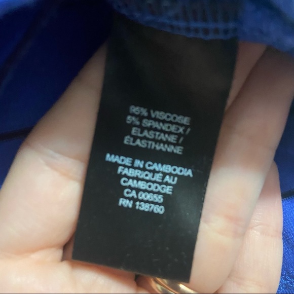 RW&Co Women's Short Sleeve Striped Flowy T-Shirt - Picture 4 of 4